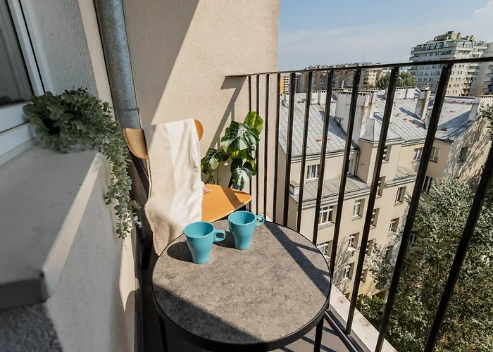Blue Matcha Premium Apartment Okopowa